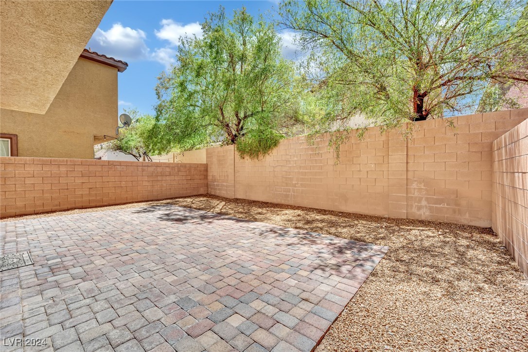 281 Caddy Bag Court