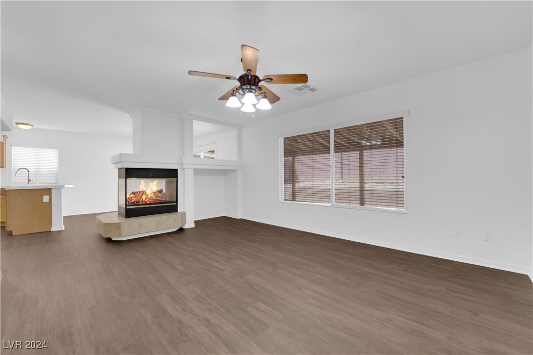 7471 Aurora Glow Street