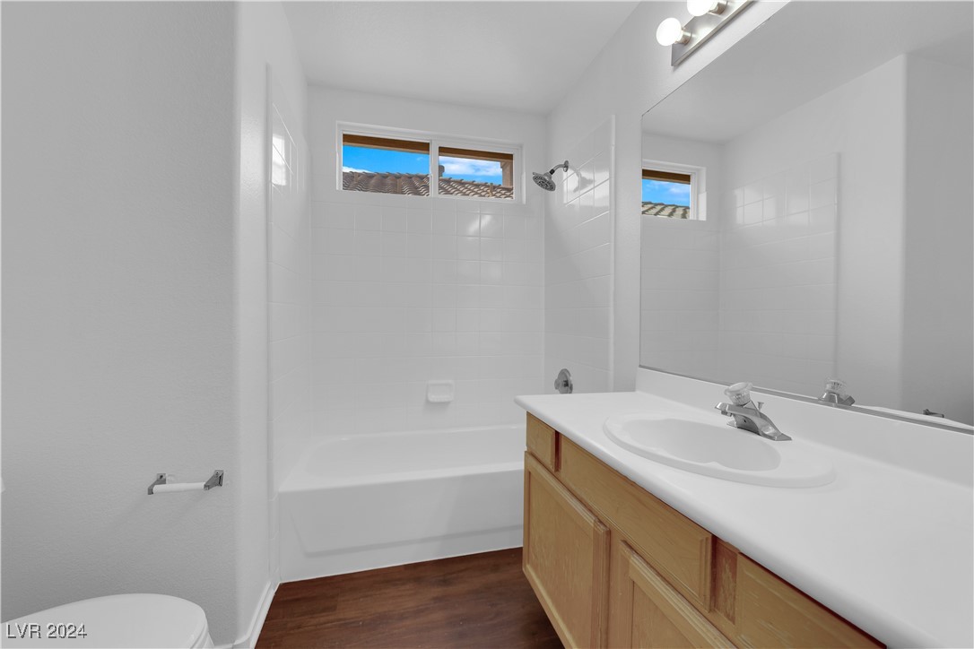 7471 Aurora Glow Street