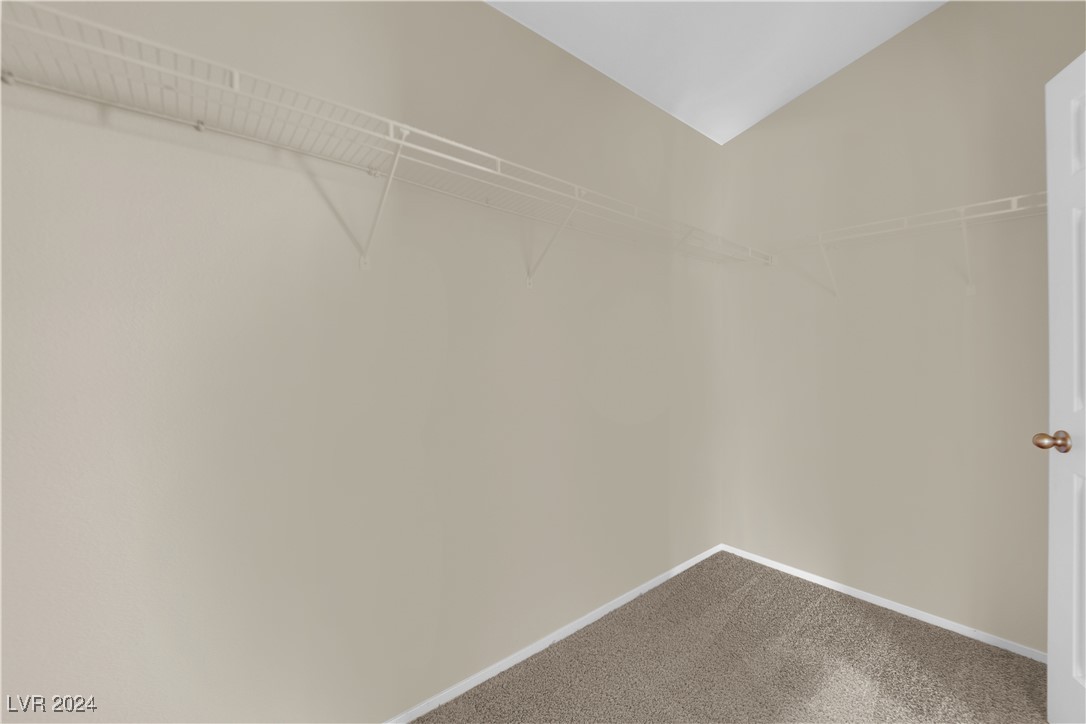 812 Canterbury Cross Place