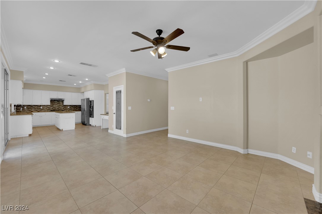 812 Canterbury Cross Place