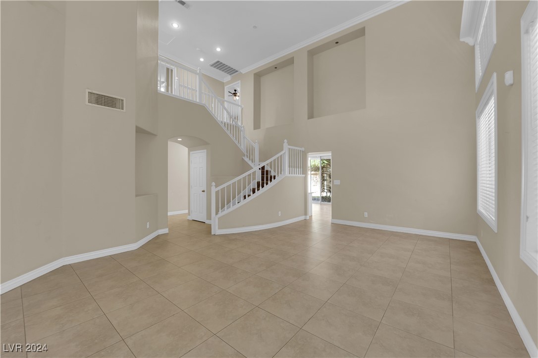 812 Canterbury Cross Place