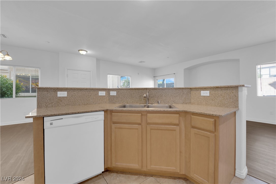 10095 Sunset Palisades Way 103