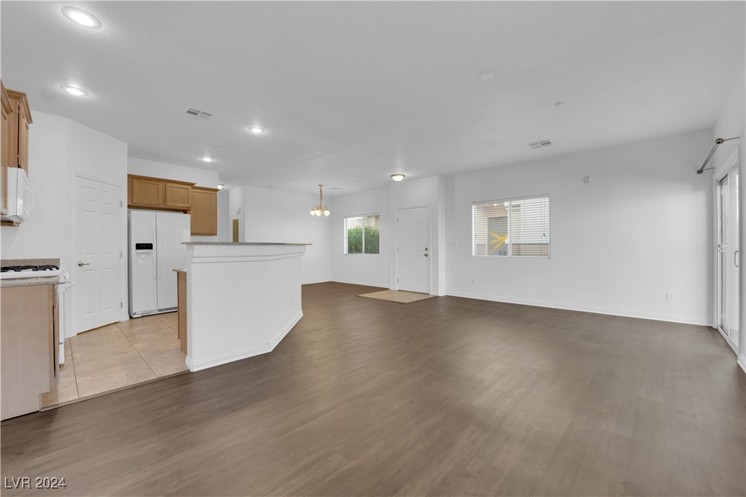 10095 Sunset Palisades Way 103