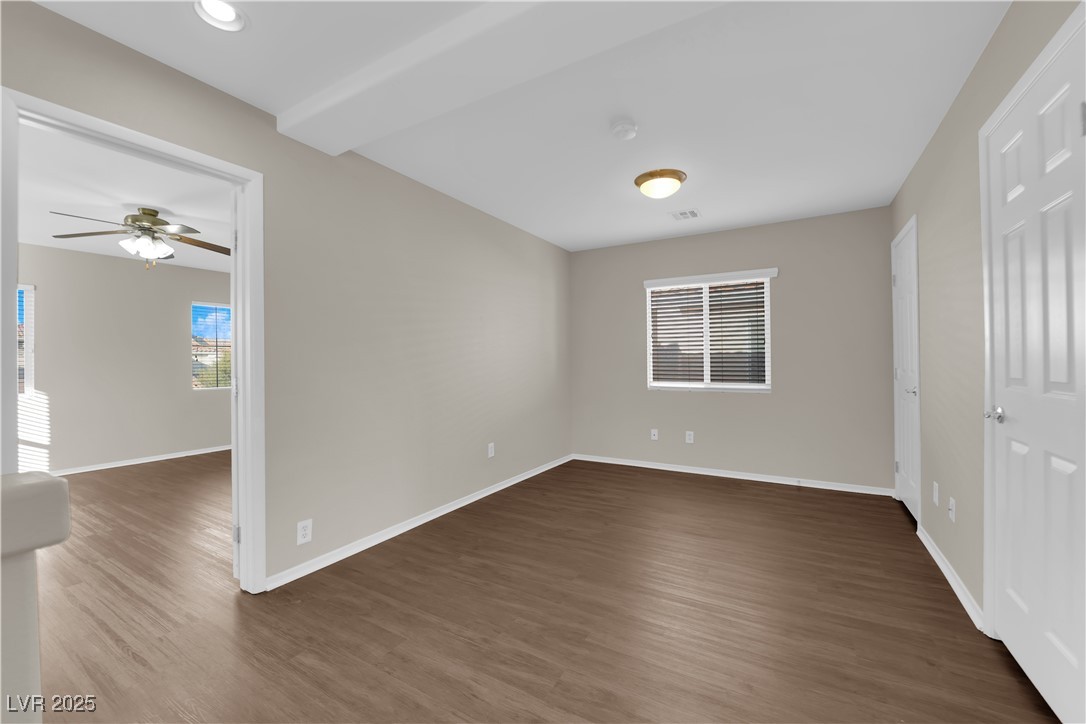 7640 Ribbon Garland Court