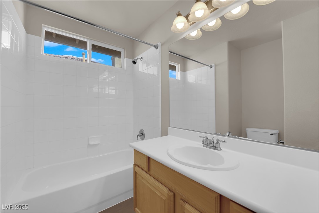 7640 Ribbon Garland Court