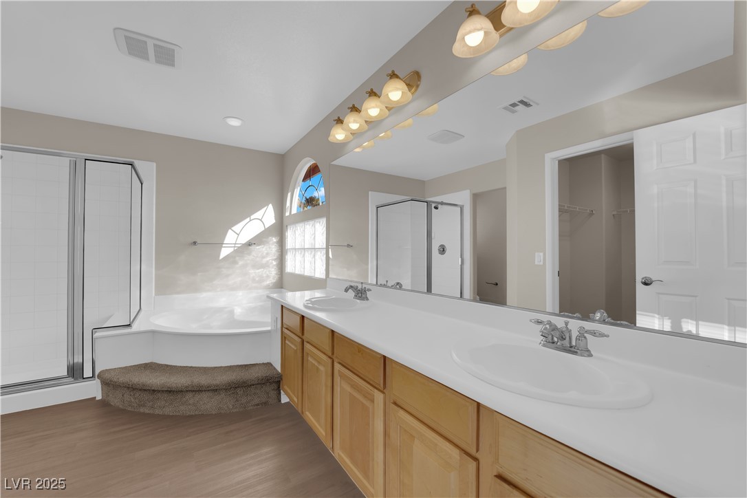 7640 Ribbon Garland Court