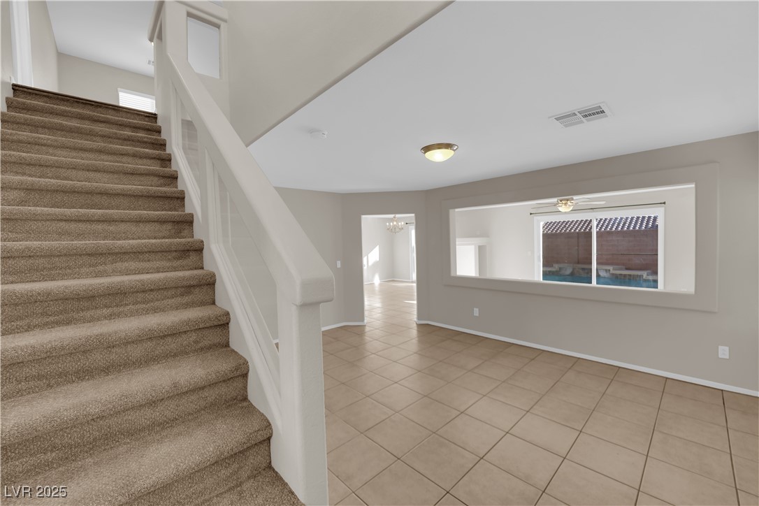 7640 Ribbon Garland Court