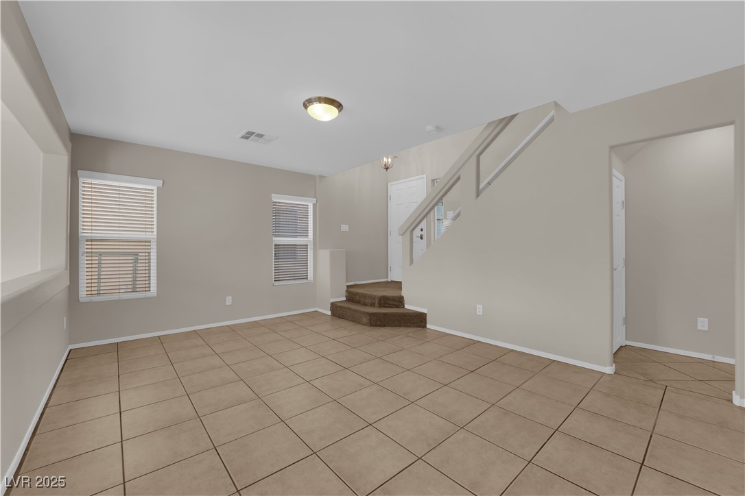 7640 Ribbon Garland Court