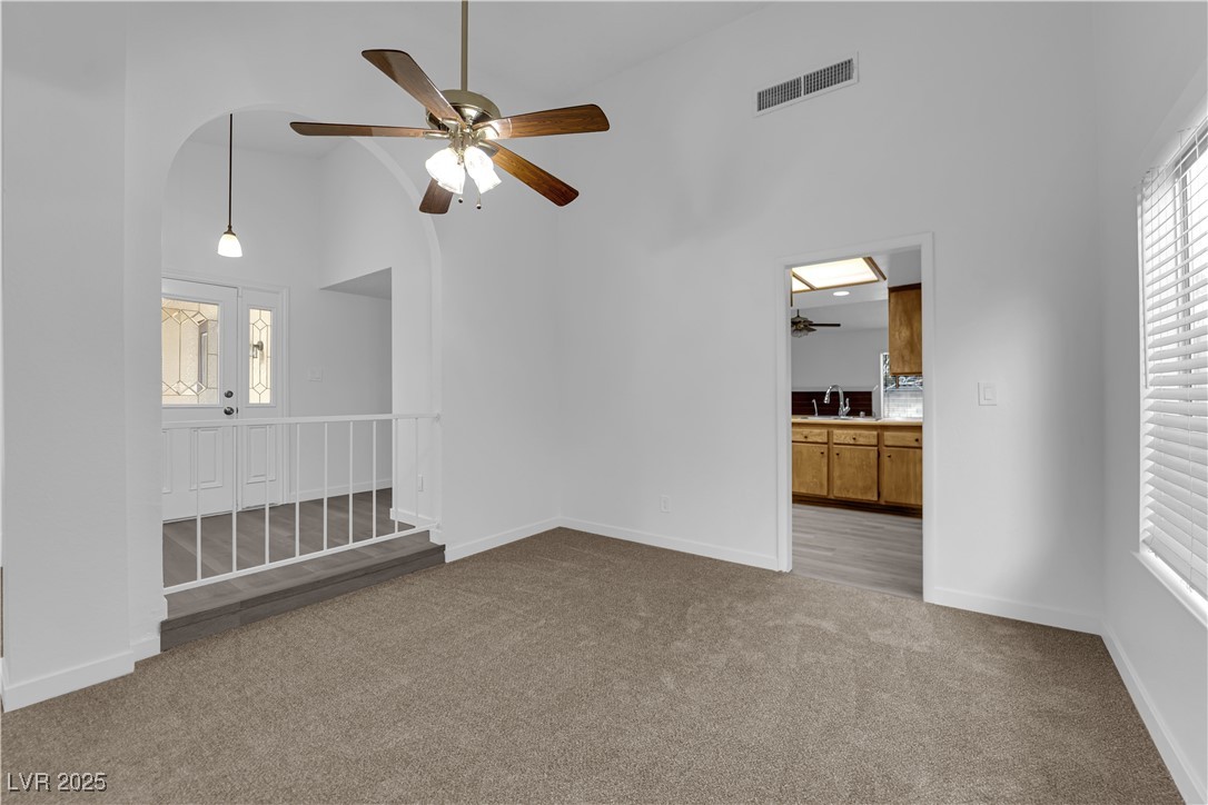 1913 Piccolo Way
