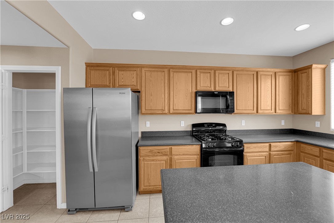 9489 Country Highlands Court