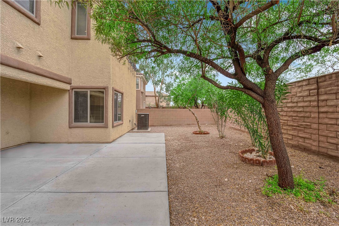 9489 Country Highlands Court