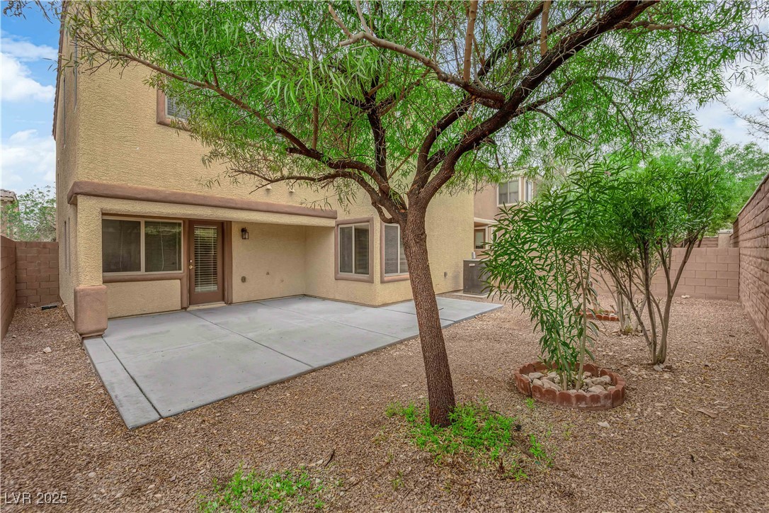 9489 Country Highlands Court