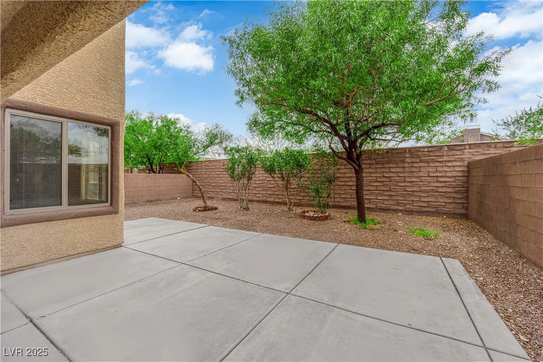 9489 Country Highlands Court