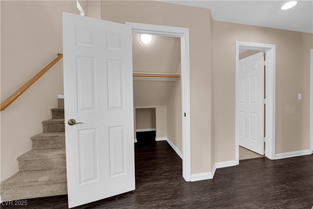 9489 Country Highlands Court