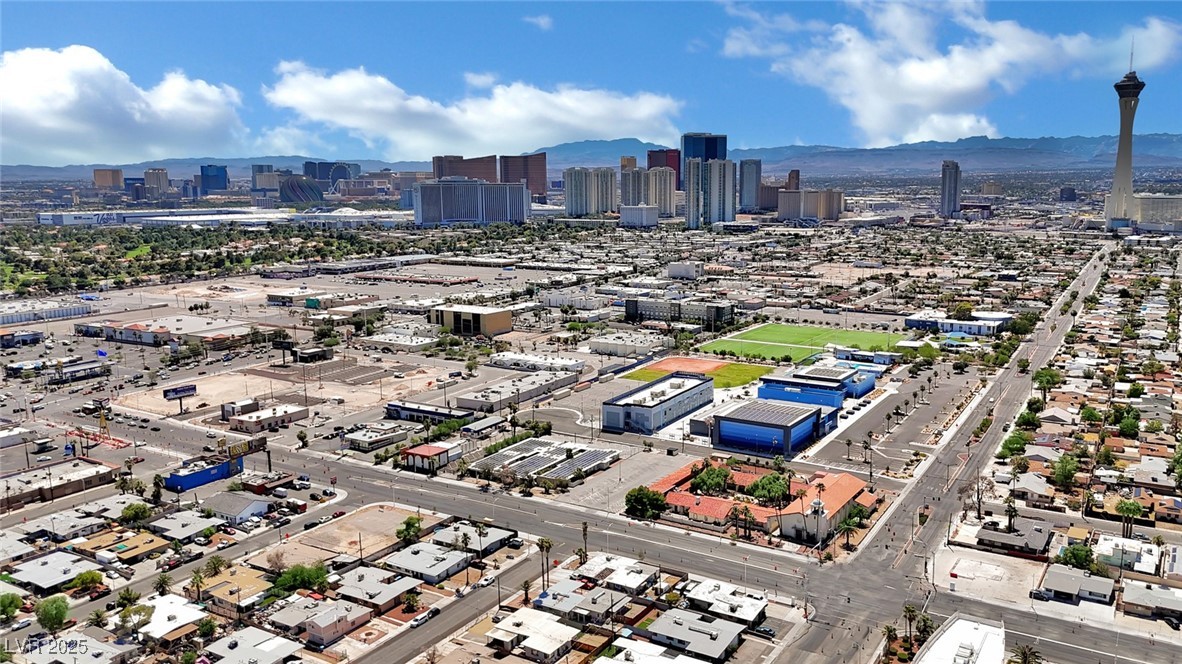 1205 Phillips Avenue