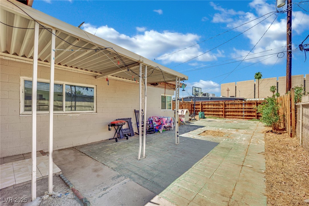 1205 Phillips Avenue