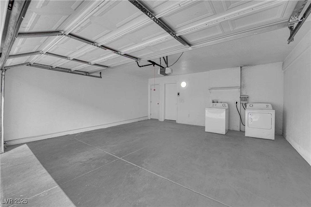 100 South Crestline Drive 17