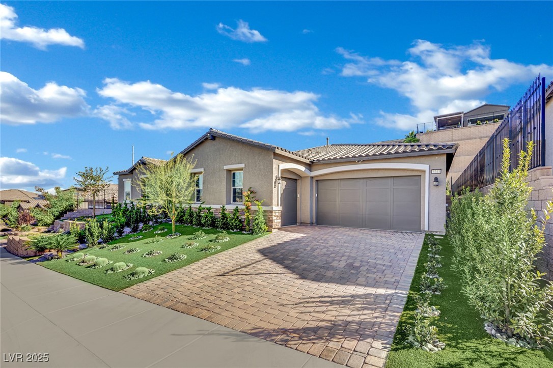 6243 Carol Butte Court
