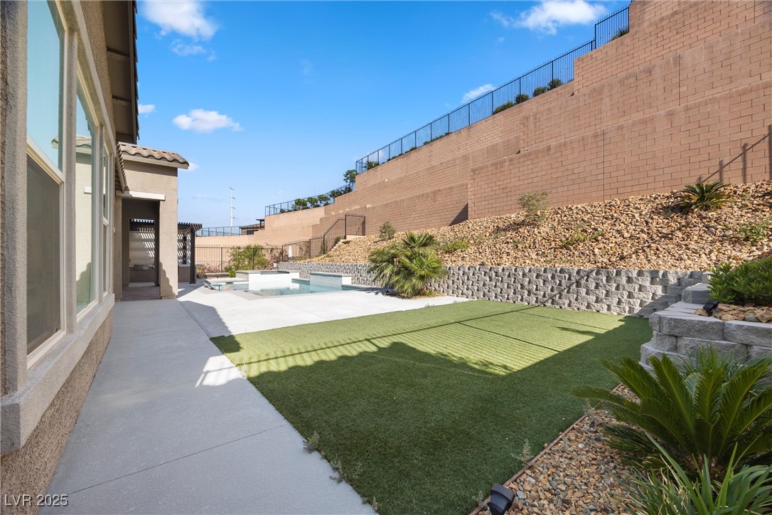 6243 Carol Butte Court