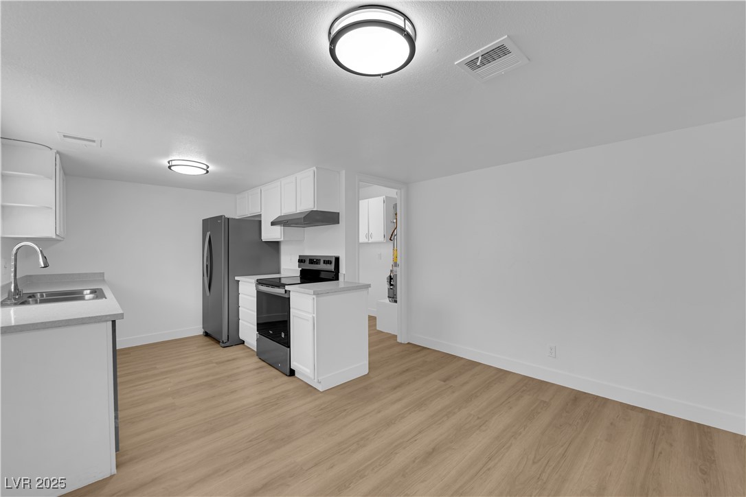 4045 Nightingale Court