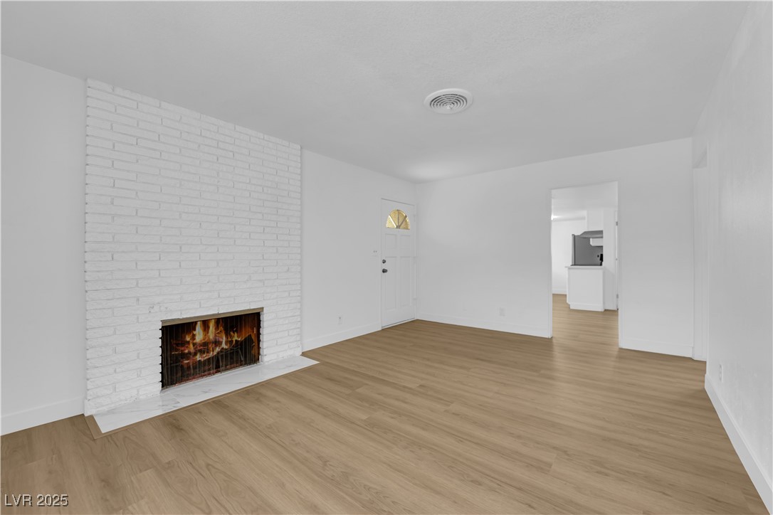 4045 Nightingale Court