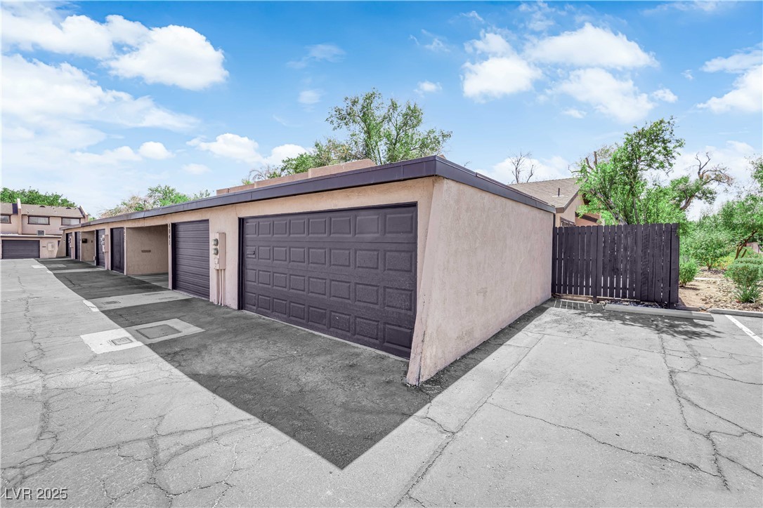 4045 Nightingale Court