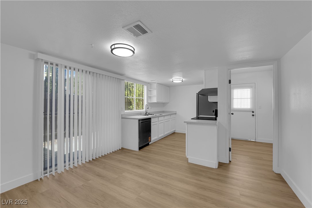 4045 Nightingale Court