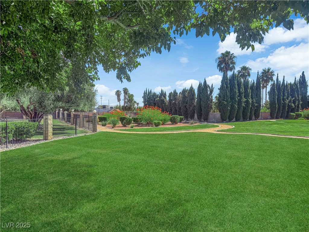 4045 Nightingale Court