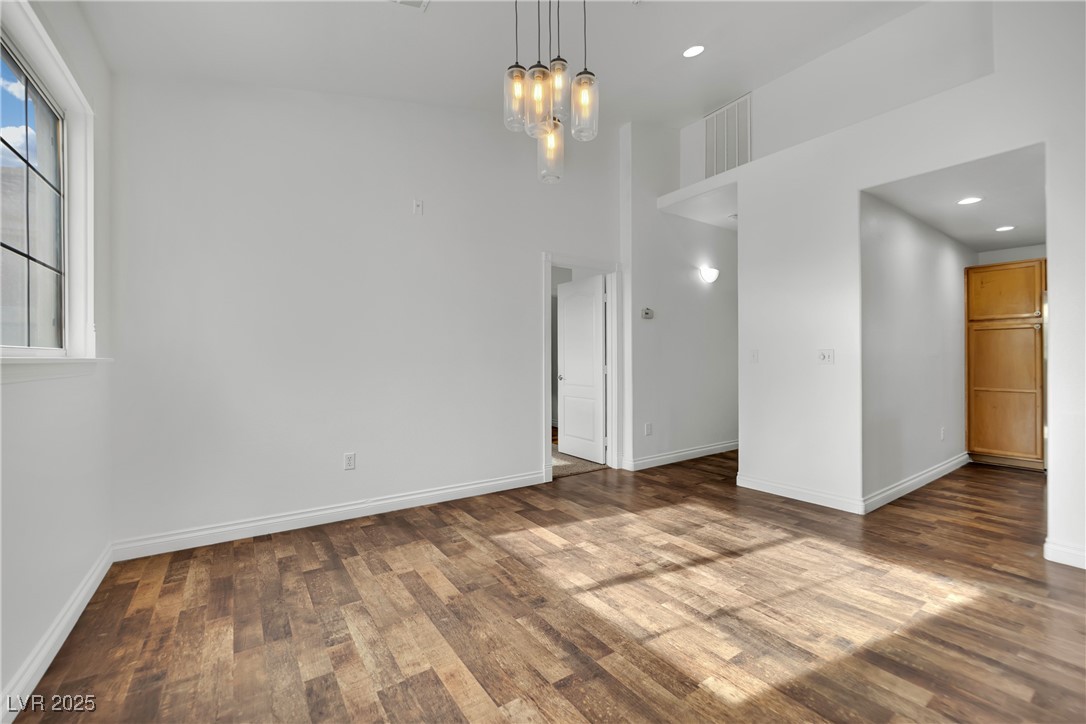 2325 Windmill Parkway 1522