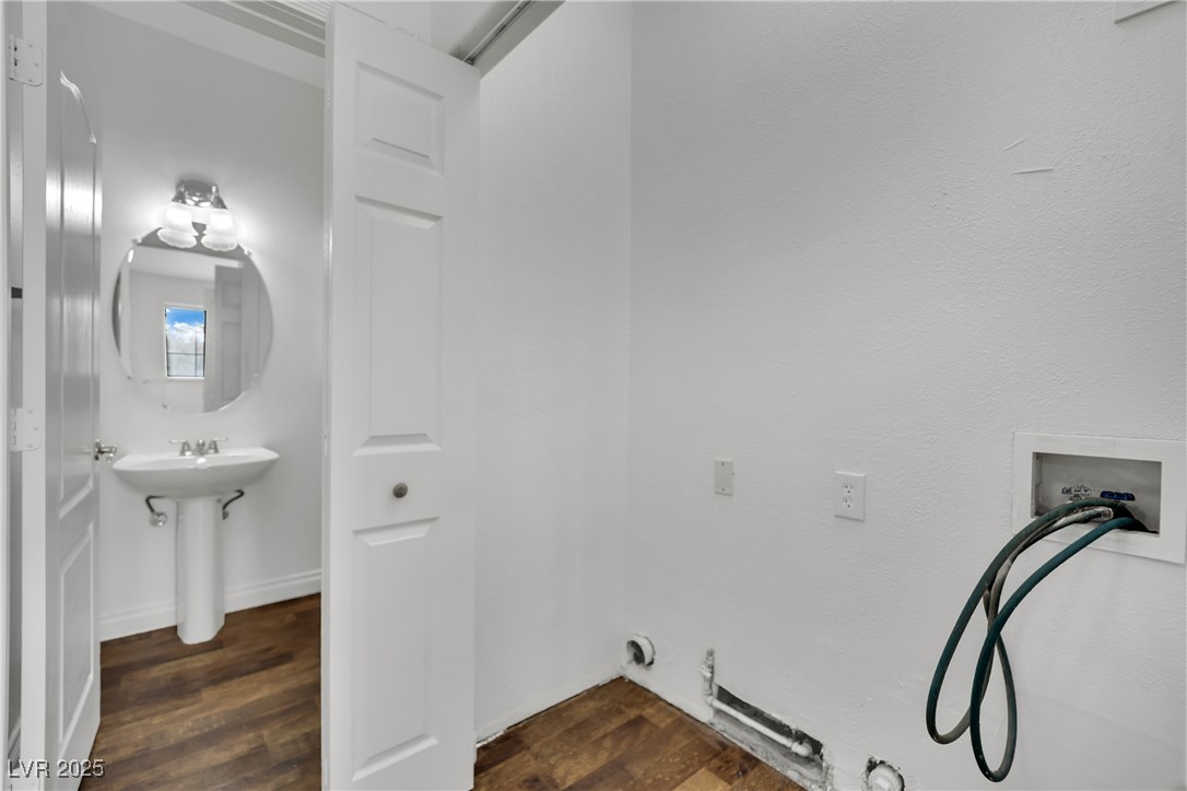 2325 Windmill Parkway 1522