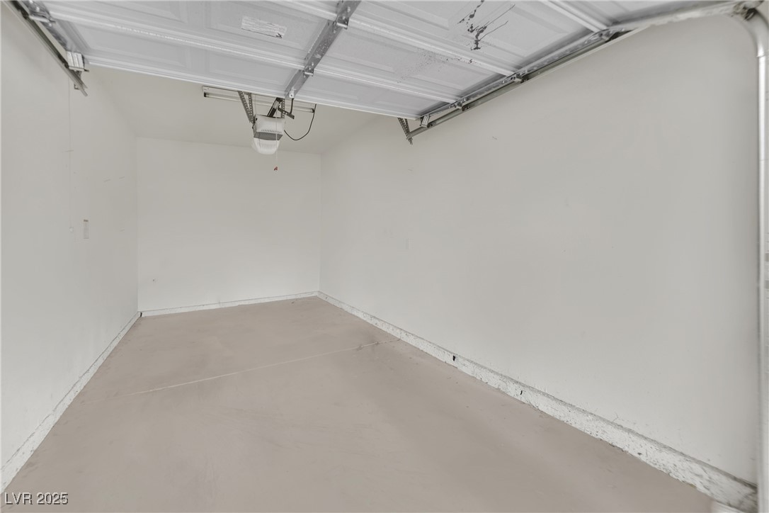 2325 Windmill Parkway 1522