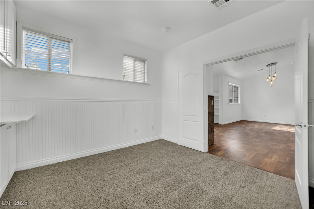 2325 Windmill Parkway 1522