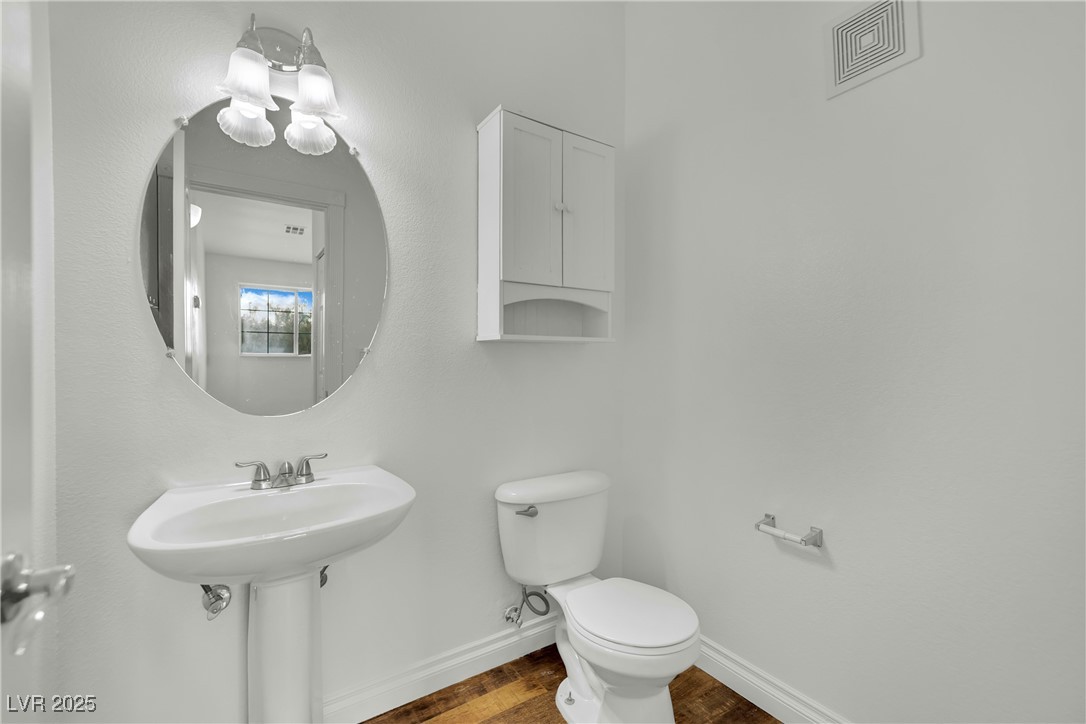 2325 Windmill Parkway 1522