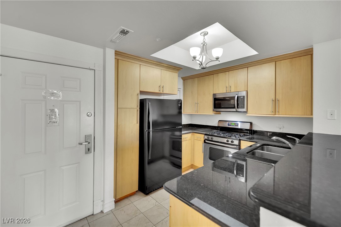 270 East Flamingo Road 235