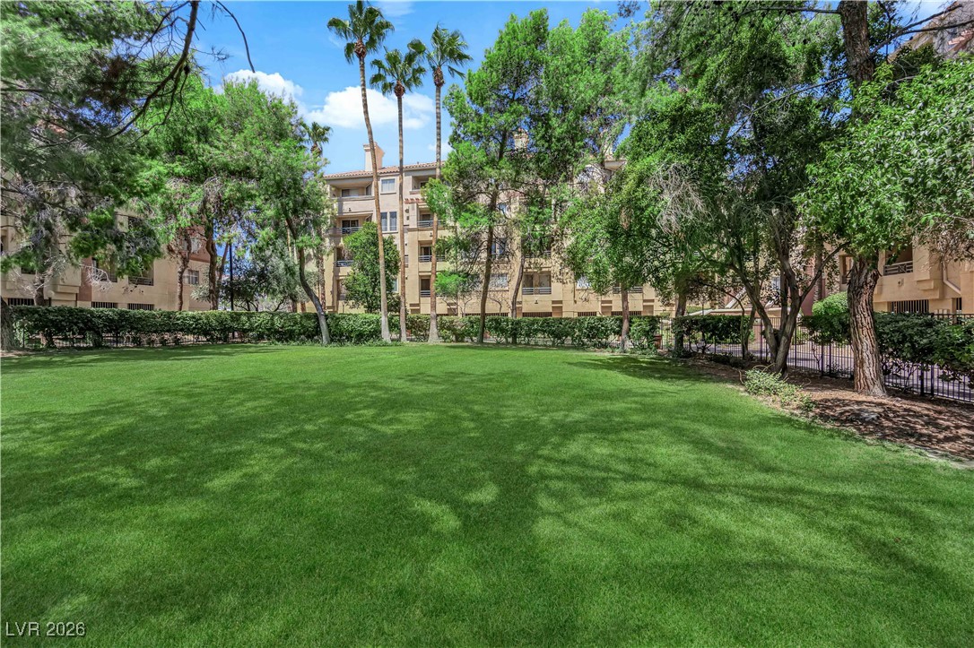 220 East Flamingo Road 412