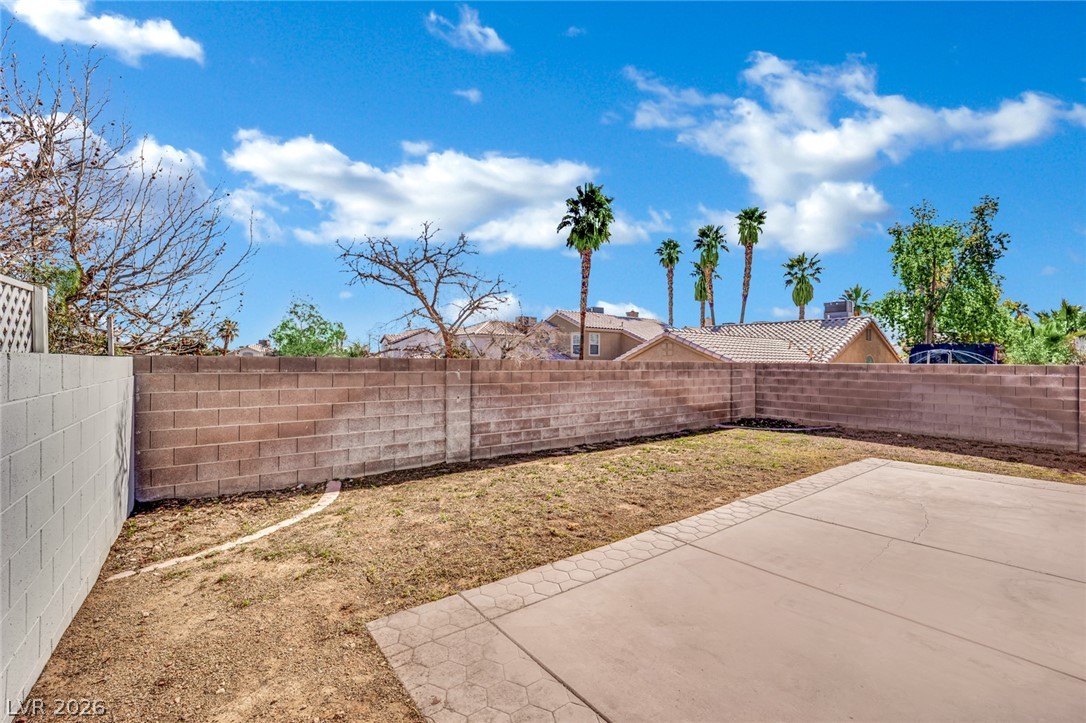 1628 Sierra Hills Way