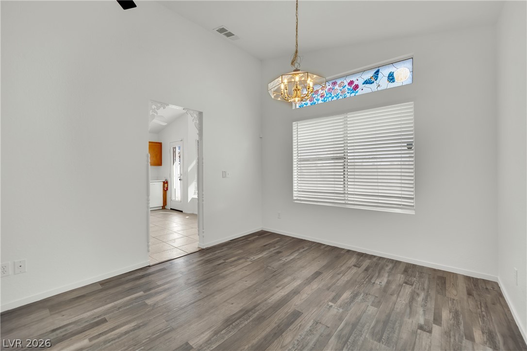 1628 Sierra Hills Way