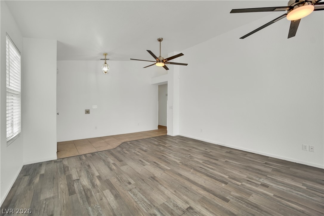 1628 Sierra Hills Way