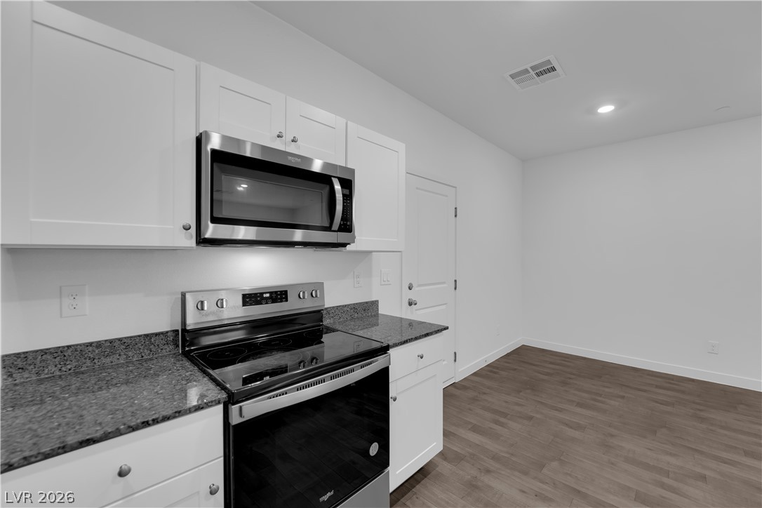 539 Clearsable Avenue