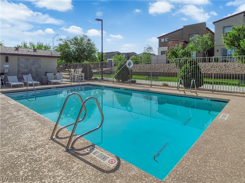 539 Clearsable Avenue