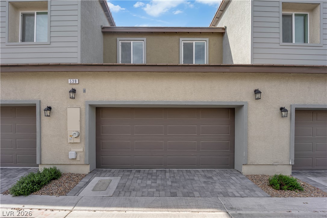 539 Clearsable Avenue