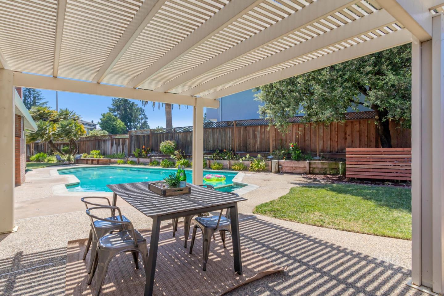 6273 Paso Los Cerritos