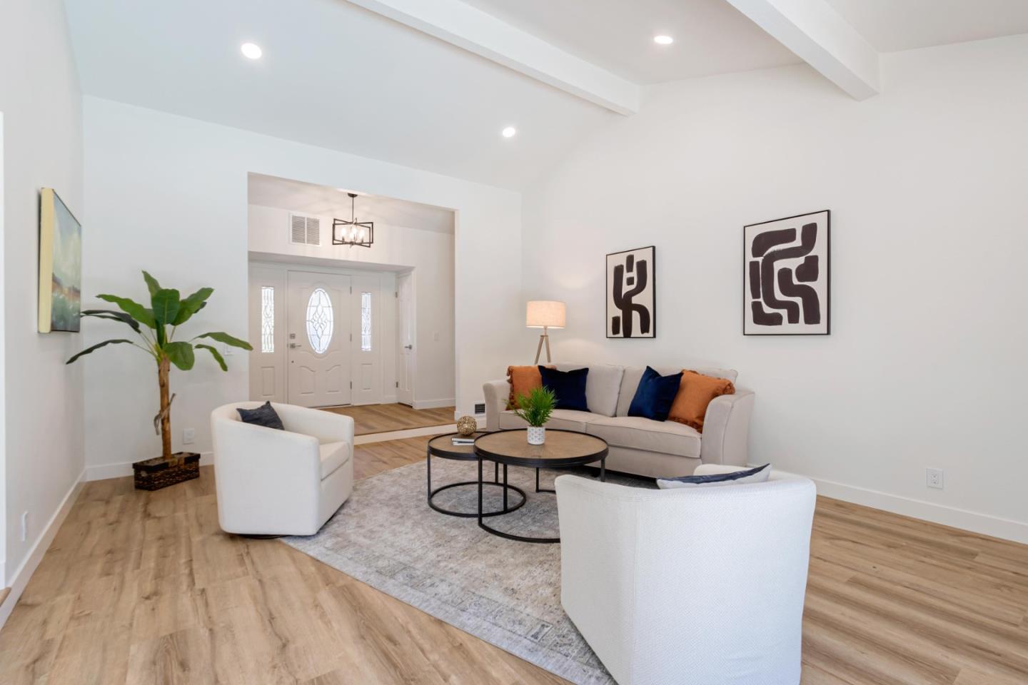 6273 Paso Los Cerritos