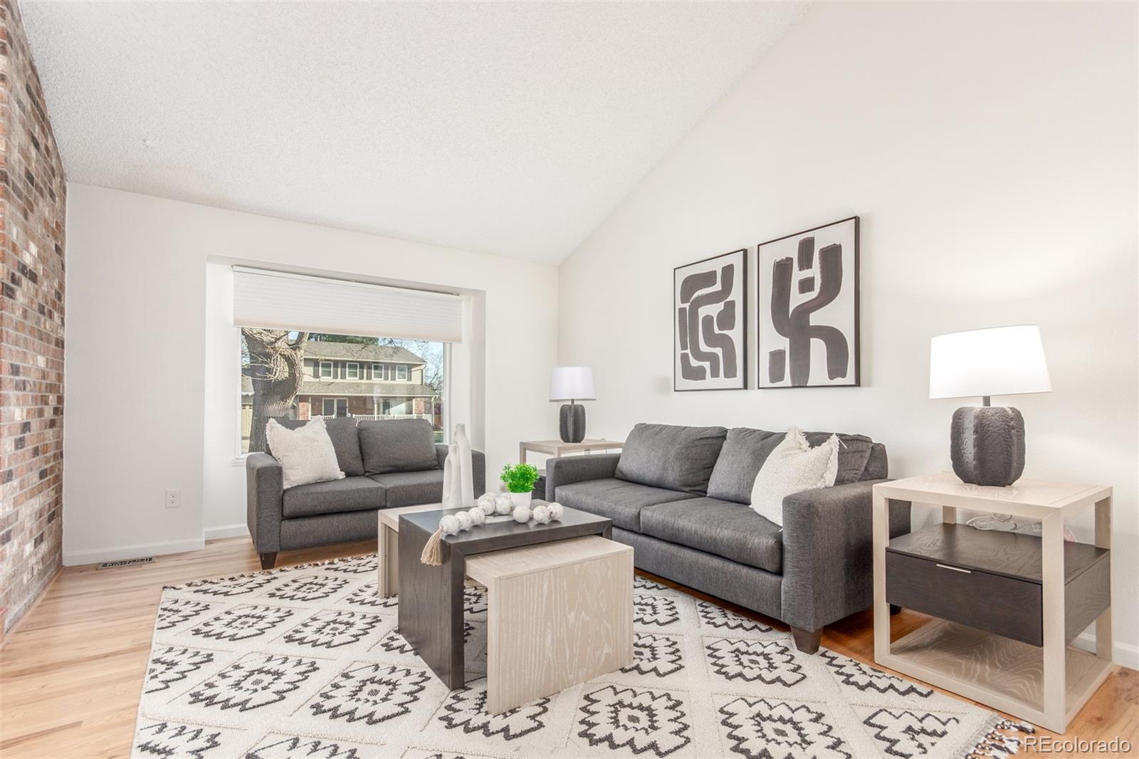 6006 S Kingston Circle