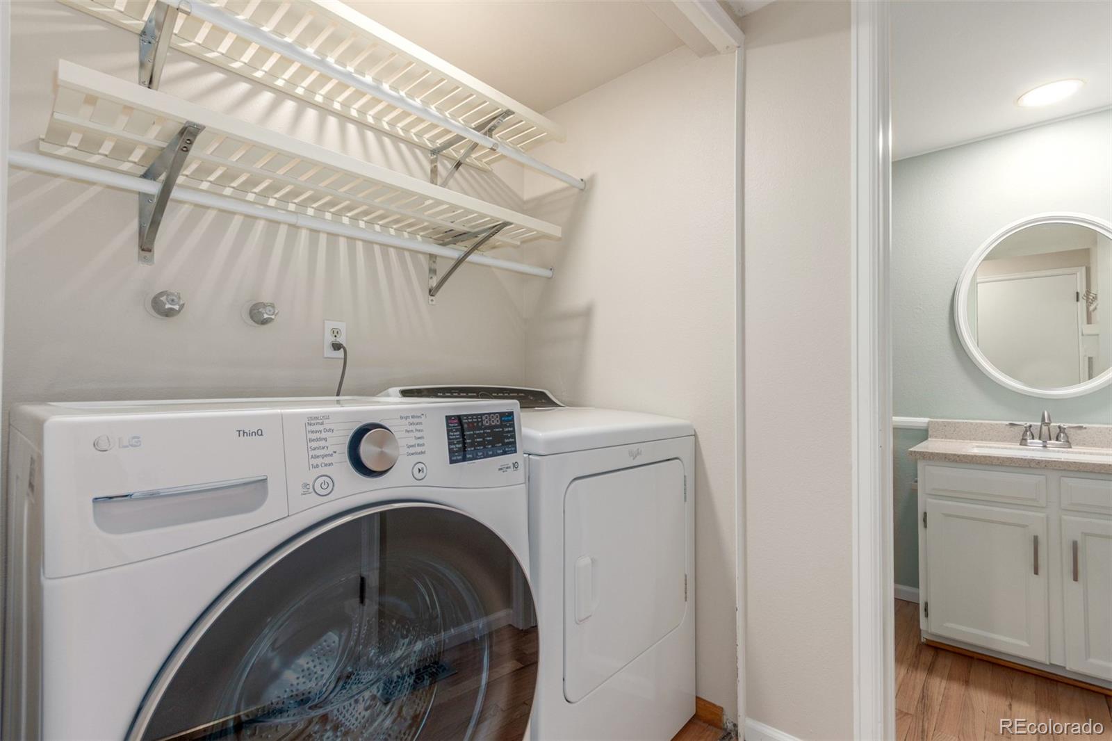 6006 S Kingston Circle