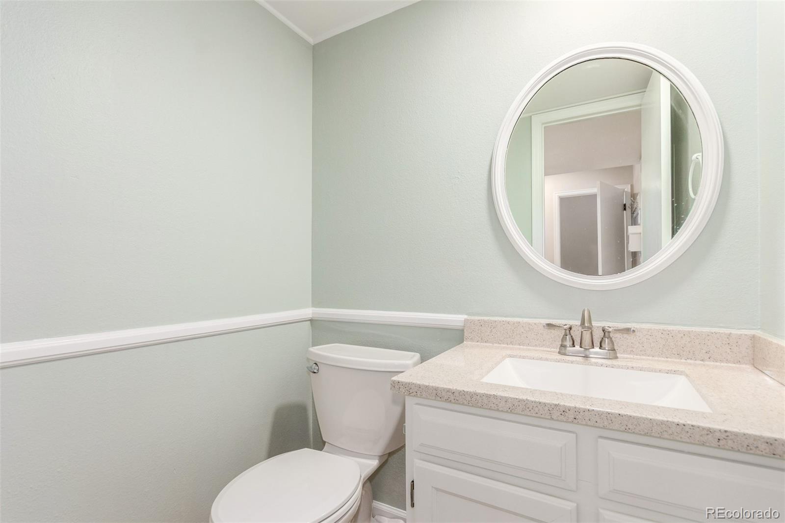 6006 S Kingston Circle