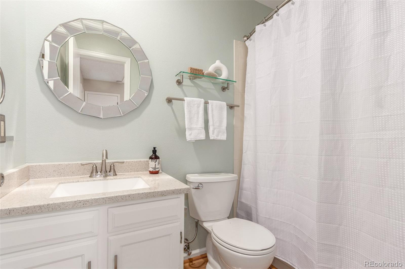 6006 S Kingston Circle