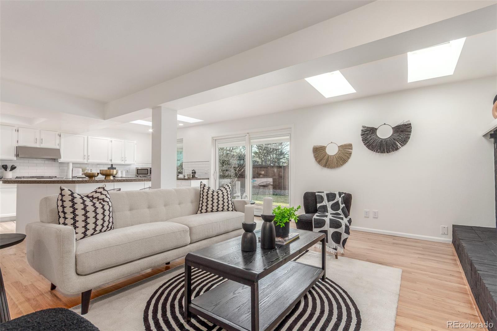 6006 S Kingston Circle