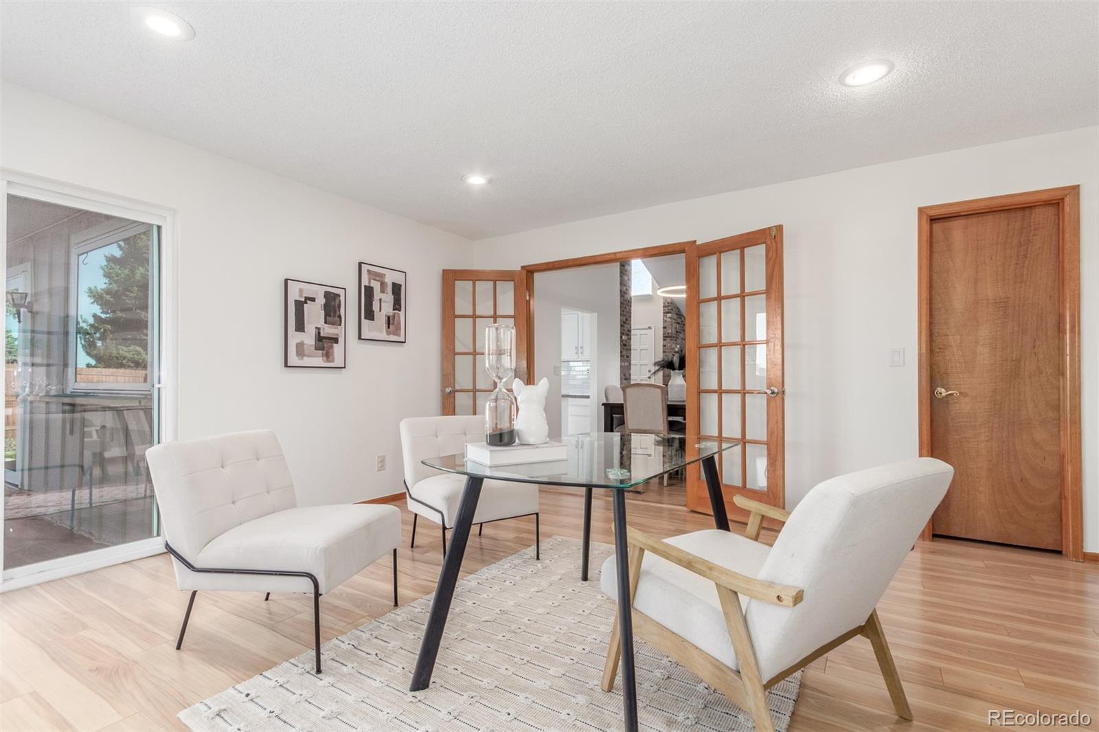 6006 S Kingston Circle